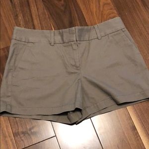 Ann Taylor LOFT shorts - Size 6